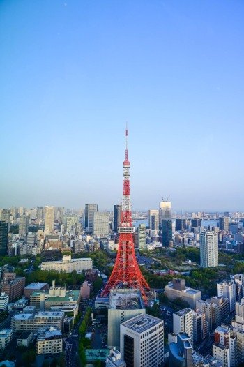 Flight route from New York to Tokyo